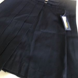 Universal uniform